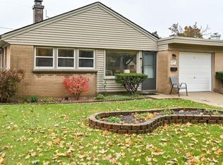 2911 S 56th St, Milwaukee, WI 53219