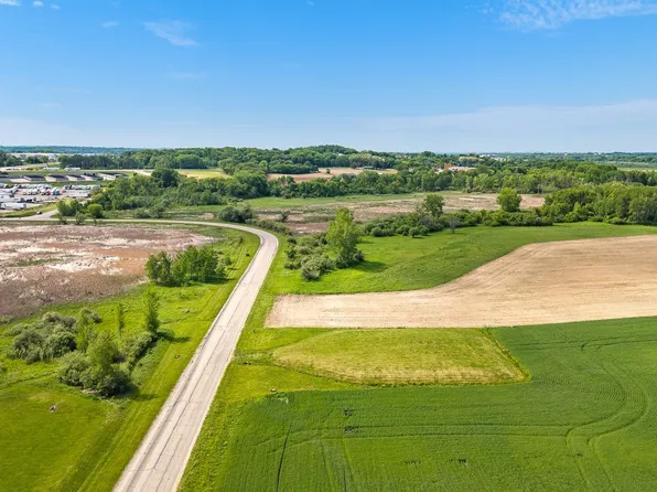 Daentl Rd, Deforest, WI 53532