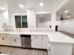 3233 Ladoga Ave, Long Beach, CA 90808
