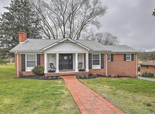 2229 Pendragon Rd, Kingsport, TN 37660