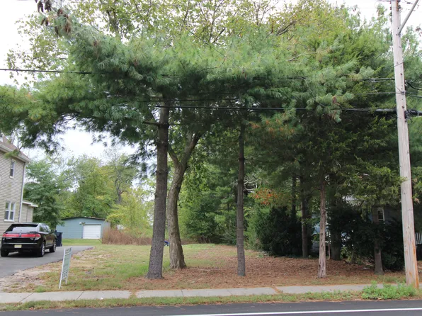129 S Main St, South Toms River, NJ 08757