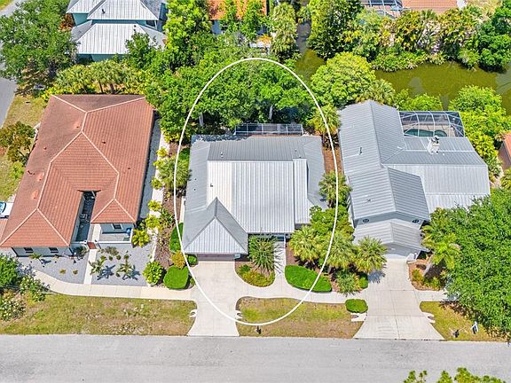 2nd image of 400 TORTUGA DRIVE