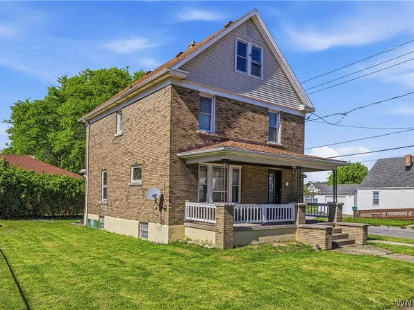 2526 Walnut Ave, Niagara Falls, NY 14301