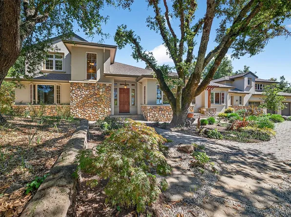 8373 Singing Hills Trail, Santa Rosa, CA 95404