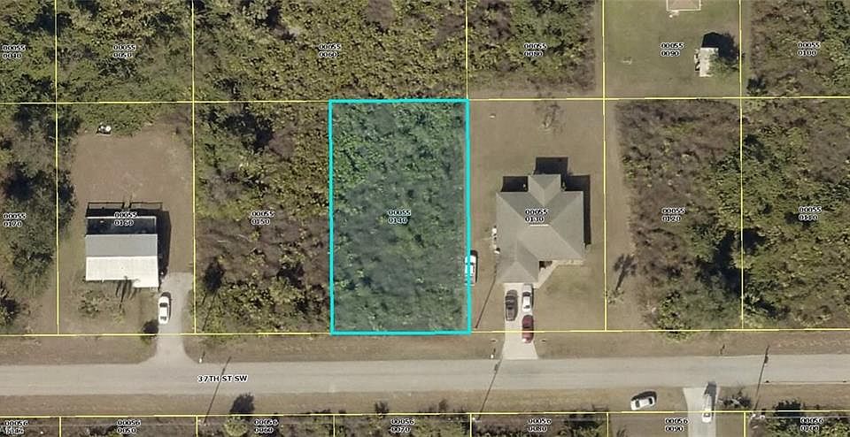 2nd image of 3306 37th St SW
