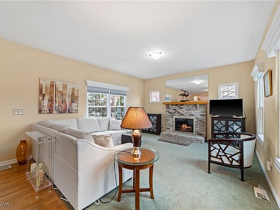 2nd image of 4461 Sexton Rd