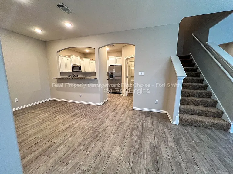 6705 Maribette Rd — Photo 11