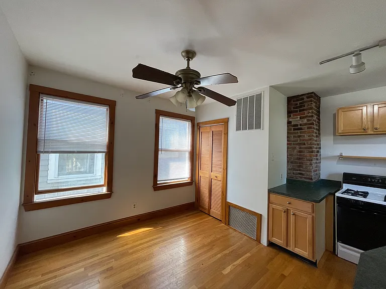 81 Tremont St #3 — Photo 6