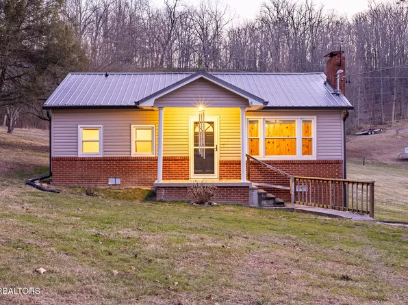 8418 Coppock Rd, Corryton, TN 37721