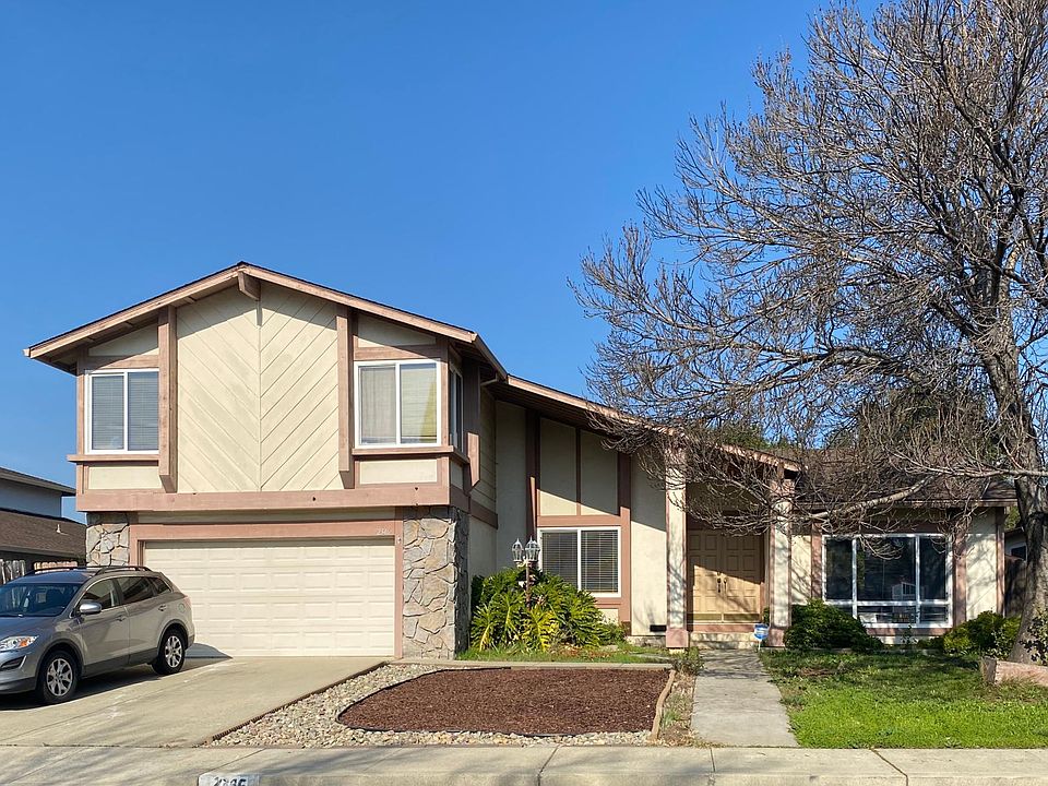 1st image of 2346 Robles Dr