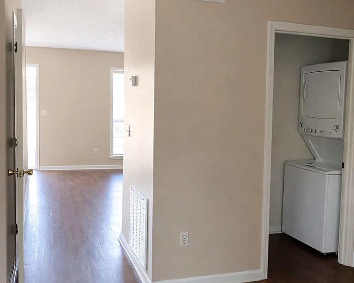 2 Bed 1.5 Bath Townhomes — Photo 36
