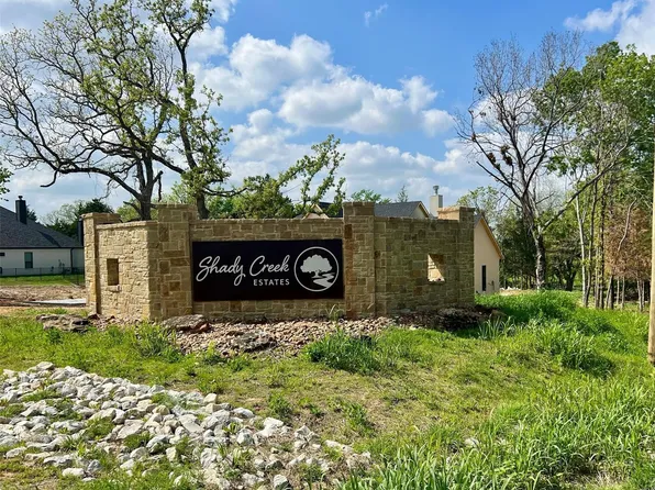 1011 Meadow Wood Ter, Azle, TX 76020
