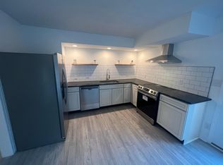 42 Central Ave, Berea, KY 40403