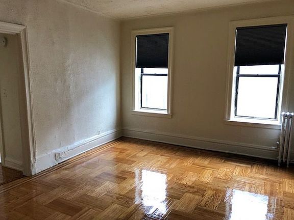 5th image of 277 Eastern Pkwy APT 2J