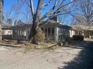 400 Hesmer Rd, Evansville, IN 47711