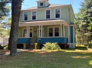 49 Lathrop Rd, Uncasville, CT 06382