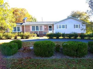 106 Highland Ave, Mount Airy, NC 27030