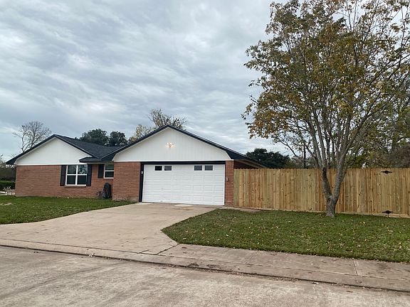 2nd image of 52 Mimosa Ct