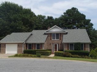 128 Country Club Ct, Spartanburg, SC 29302