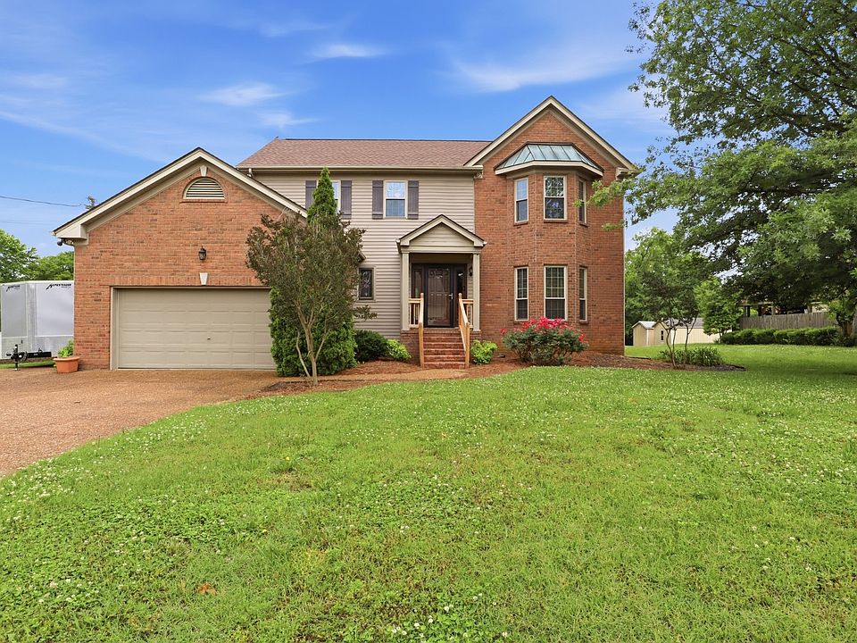 1st image of 398 Clarkston Dr