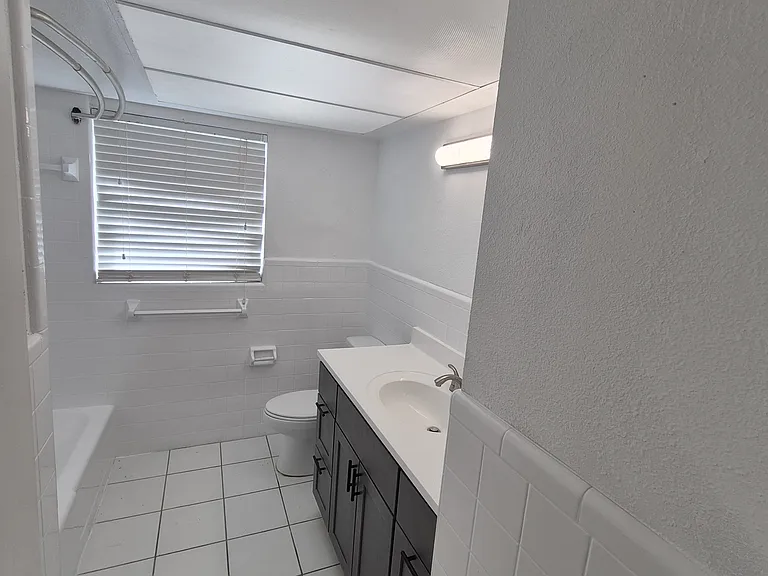 5311 Luna Vista Dr — Photo 16