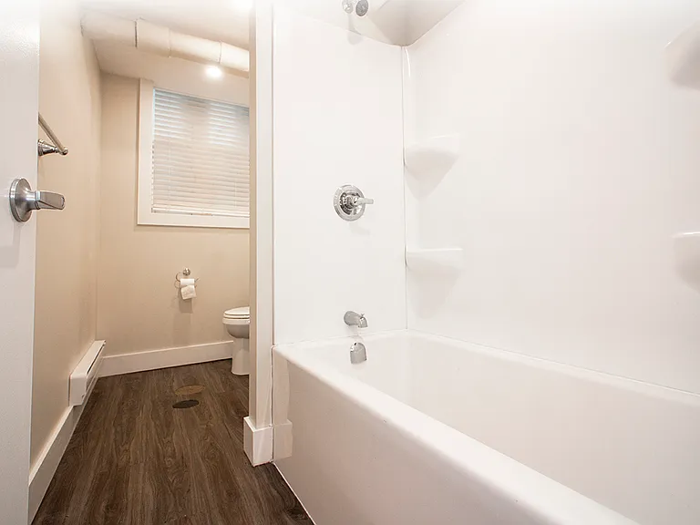 812 Wolseley Ave #1 — Photo 11
