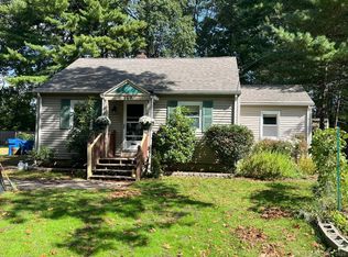 149 Deepwood Drive, Manchester, CT 06040