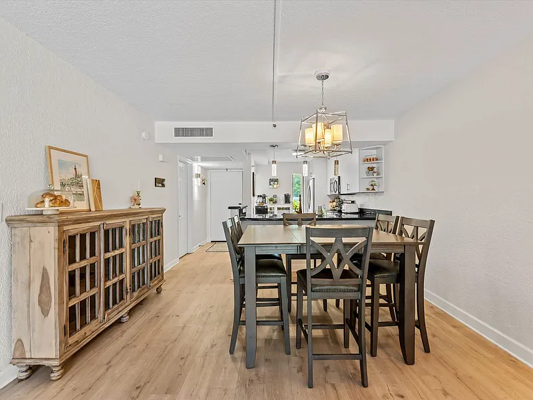 21 Royal Palm Way #1050 — Photo 8