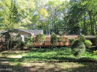 8268 Branch Rd, Annandale, VA 22003