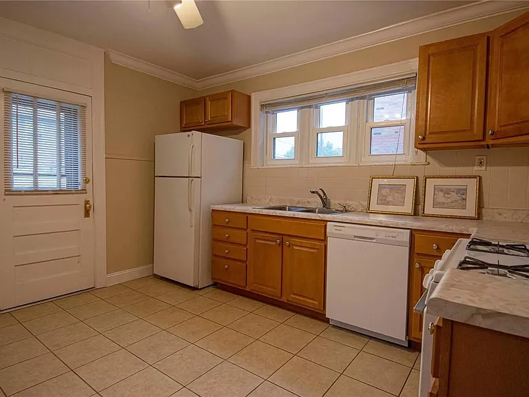 7211 Amherst Ave #1 — Photo 21