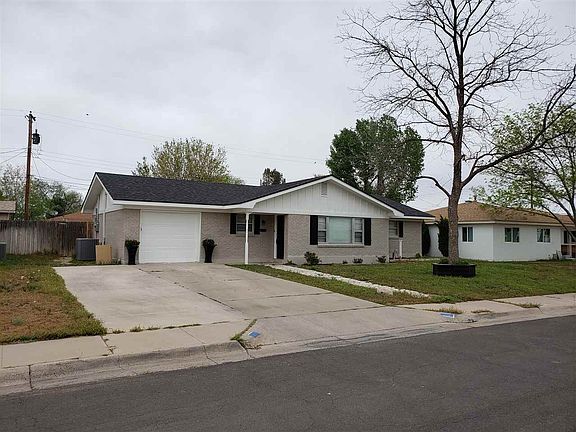 3rd image of 37 Del Norte Dr