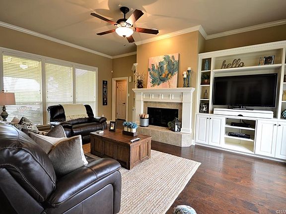4th image of 1516 Lexington Dr