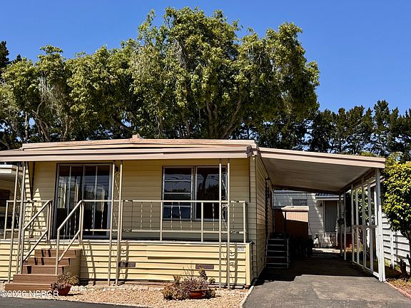 2nd image of 3210 Santa Maria Way Space 2
