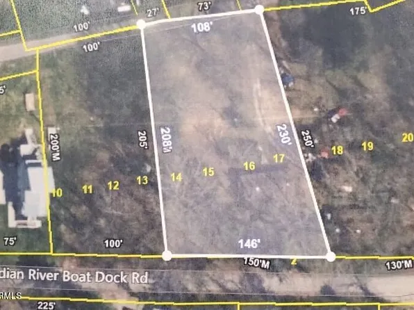 797 Indian River Boat Dock Rd, Jacksboro, TN 37757