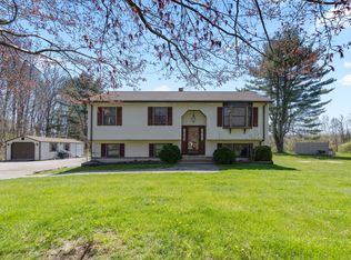 594 S Canterbury Rd, Canterbury, CT 06331