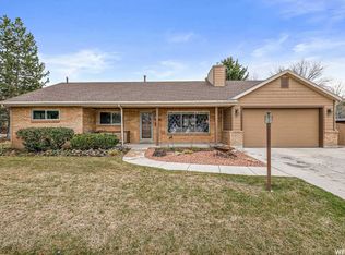 1960 E Cresthill Dr, Salt Lake City, UT 84117