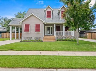 816 Celeste Ave, River Ridge, LA 70123