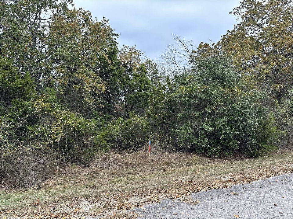 2nd image of 18017 Southhill Dr