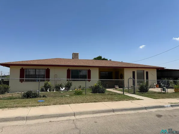 202 & 204 Peachtree St, Carlsbad, NM 88220