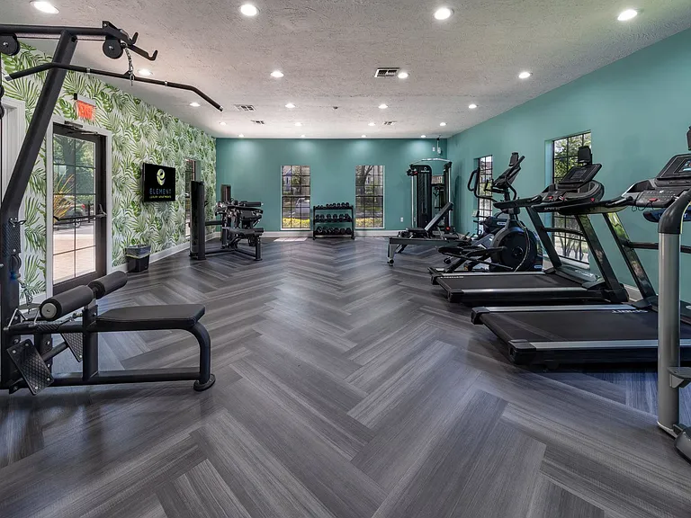 Element Luxury Apartments — Photo 15