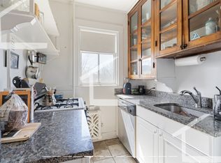 19 Agassiz St APT 31A, Cambridge, MA 02140