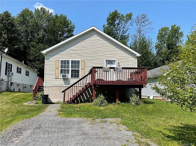 1st image of 99 Timber Hill Ln