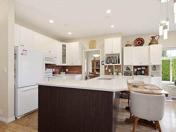 4th image of 33751 7th Ave #147