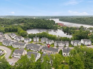The Village At Bailey's Pond, Amesbury, MA 01913