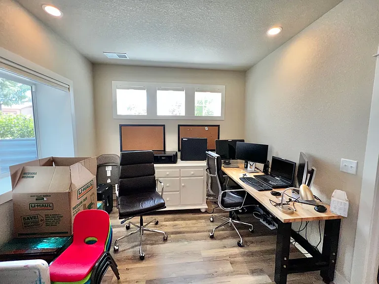 2250 Sherwood Forest Ct — Photo 23