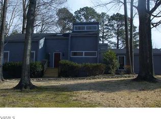 701 Greencastle Rd, North Chesterfield, VA 23236