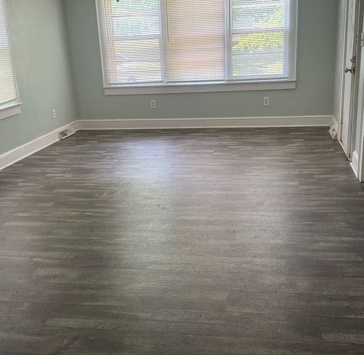 719 S Cedar St — Photo 4