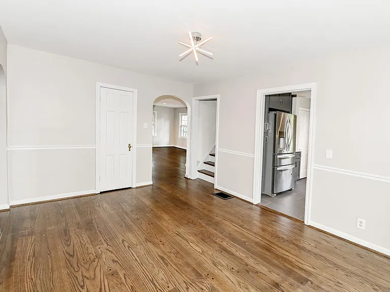 7981 State Rd — Photo 11