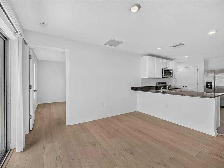 10231 Opaline Sky Ct — Photo 12