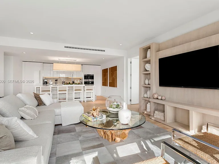 102 24th St #Penthouse 1706 — Photo 7